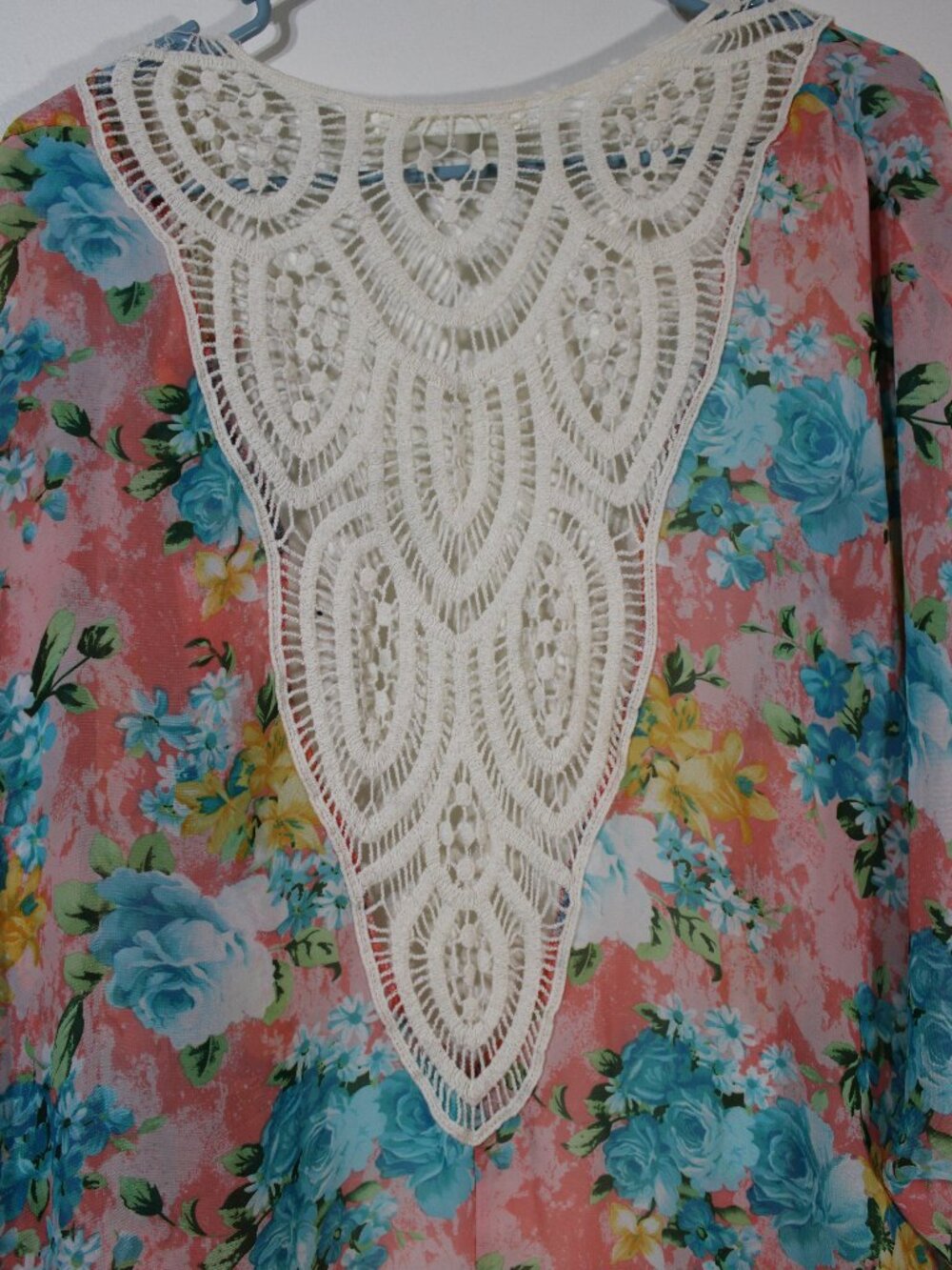 Womens Liberty Love Floral Crochet Lace Kimono/Sheer Cardigan or Beach Coverup - Picture 3 of 12